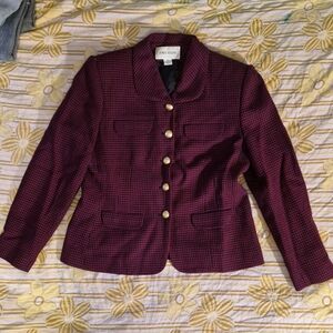 Jones Studio Burgundy and Black Houndstooth Blazer with Gold Buttons